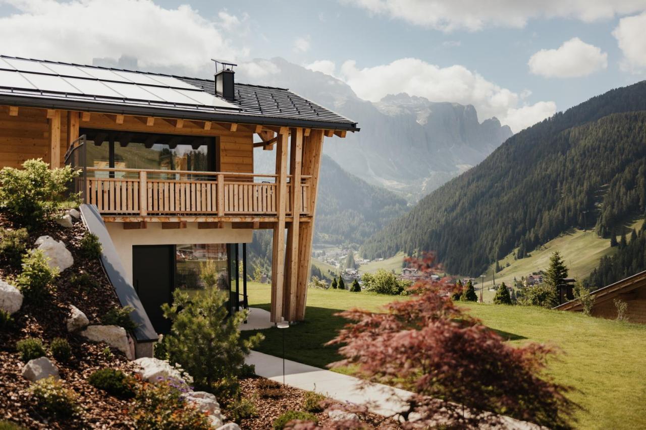 Luxury Spa Chalet Lum D'Or セルヴァ・ディ・ヴァル・ガルデーナ エクステリア 写真