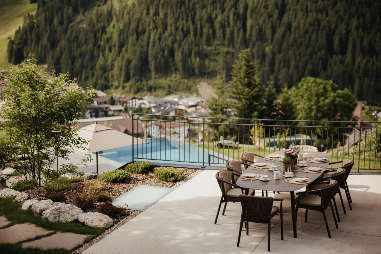 Luxury Spa Chalet Lum D'Or セルヴァ・ディ・ヴァル・ガルデーナ エクステリア 写真