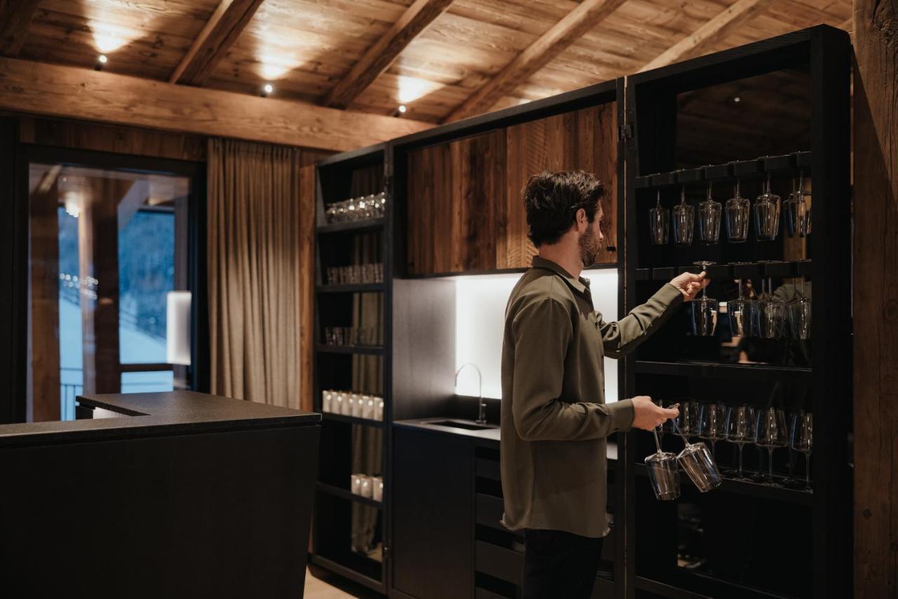 Luxury Spa Chalet Lum D'Or セルヴァ・ディ・ヴァル・ガルデーナ エクステリア 写真